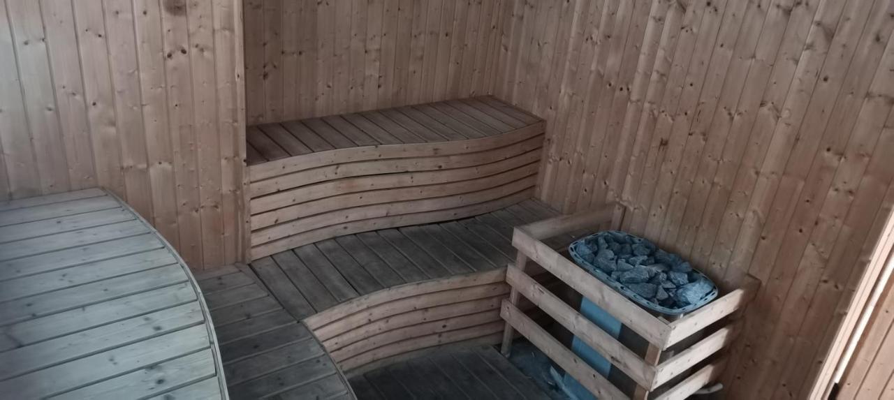 Cozy Forest Themed Homestay 4 Bedroom Kuala Lumpur Kültér fotó